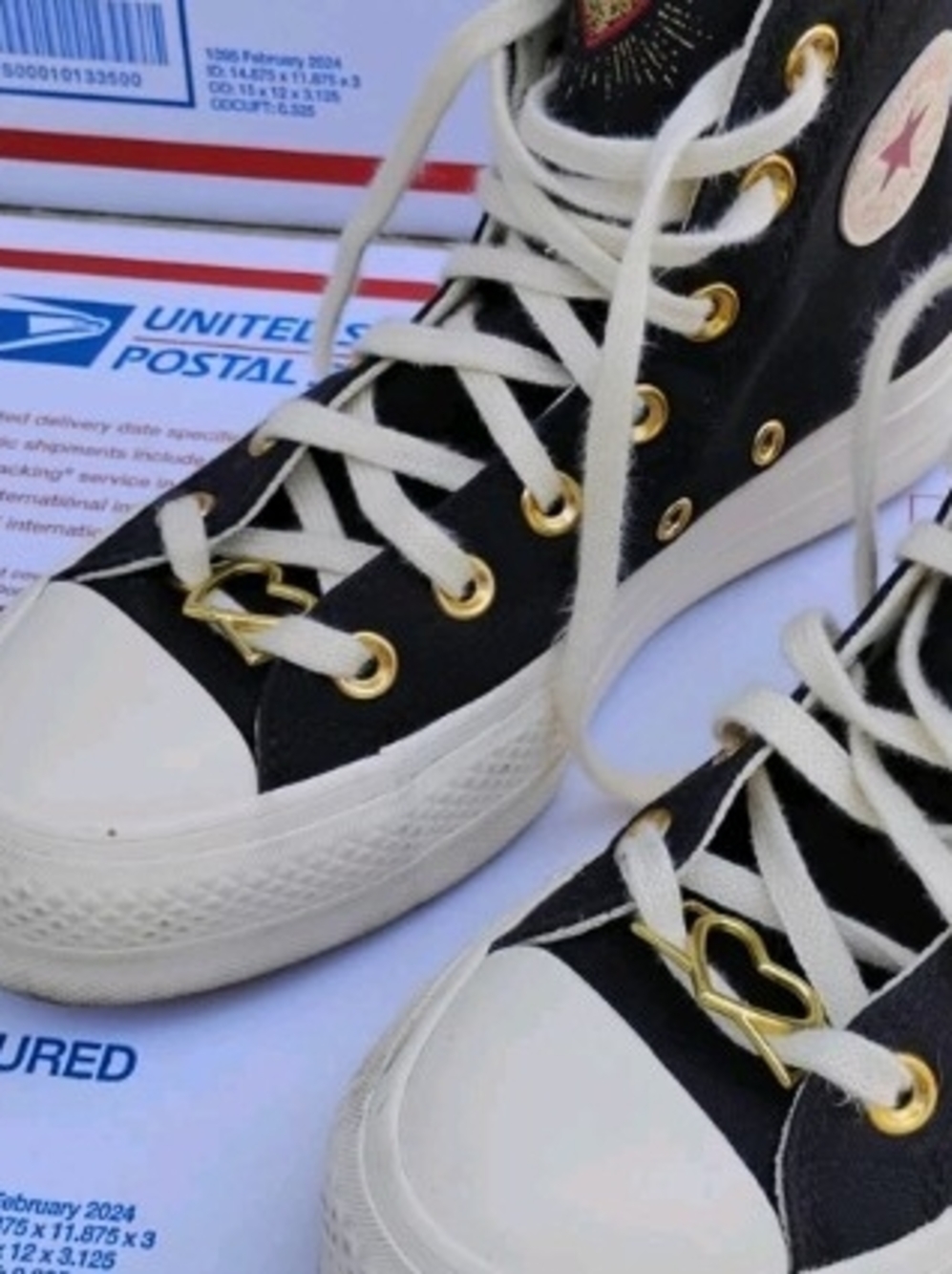 Converse Chuck Taylor All Star Move High Top Black Gold Heart Lockets A05138C Si